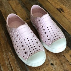 Native Shoes pink sz. C11